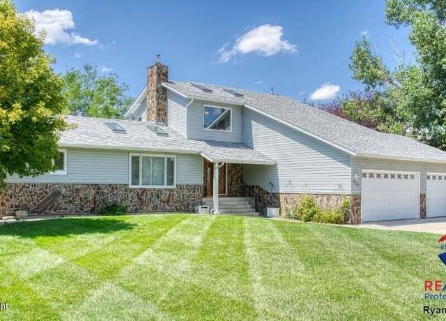Property at 904 Clarion Dr, Gillette, WY 82718, 4 beds, 3 baths