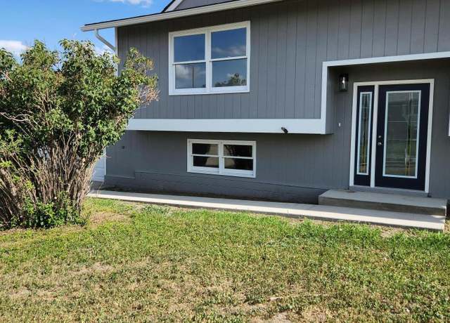 Property at 3326 Latigo St, Newcastle, WY 82701, 4 beds, 2 baths