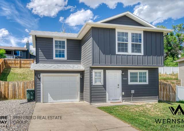 Property at 3004 Saddle String Cir, Gillette, WY 82716, 3 beds, 2.5 baths