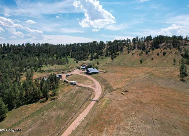 Property at 979 Bitter Creek Rd, Recluse, WY 82725, 3 beds, 2 baths