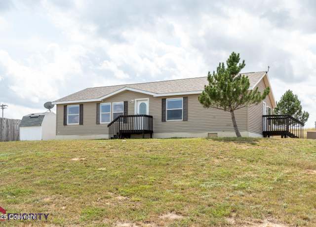 Property at 24 N Rangeland Ln, Rozet, WY 82727, 3 beds, 2 baths