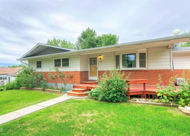 Property at 320 N Big Horn Ave, Moorcroft, WY 82721, 5 beds, 2.5 baths