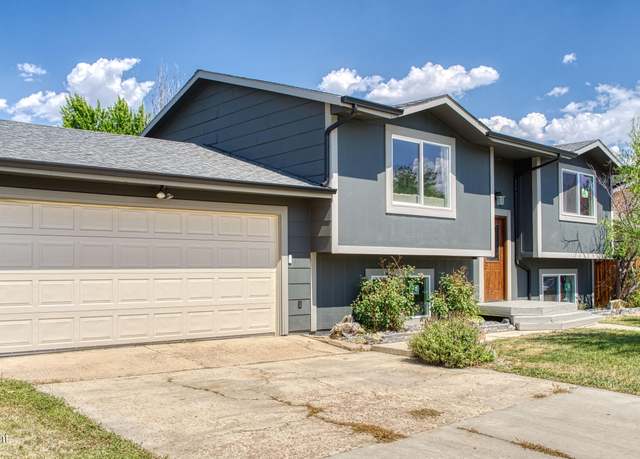 Property at 108 W Redwood St W, Gillette, WY 82718, 4 beds, 2 baths