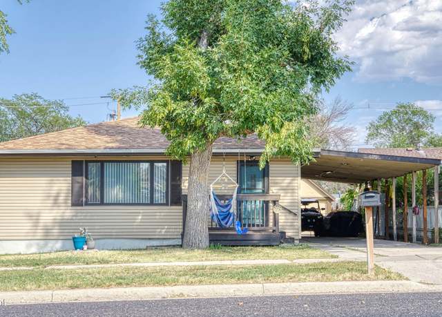 Property at 409 S Emerson Ave S, Gillette, WY 82716, 5 beds, 2 baths