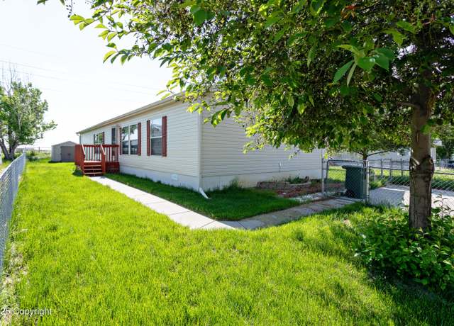 Property at 2205 Cheryl Ave, Gillette, WY 82718, 3 beds, 2 baths