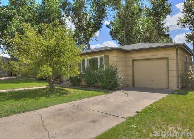 Property at 1728 Ord St, Laramie, WY 82070, 3 beds, 1 bath