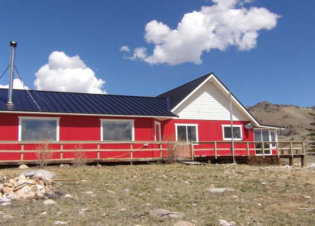 Property at 42 Ridge Rd, Centennial, WY 82055, 3 beds, 2 baths