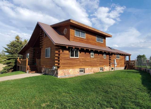 Property at 376 Gilmore Gulch Rd, Laramie, WY 82070, 8 beds, 4 baths