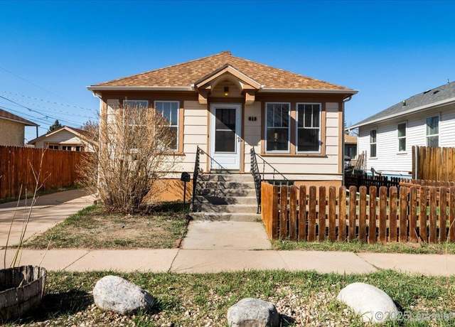 Property at 613 E Flint St, Laramie, WY 82072, 3 beds, 1.5 baths