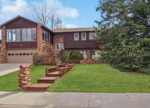 Property at 2069 N 17th St, Laramie, WY 82072, 4 beds, 3 baths