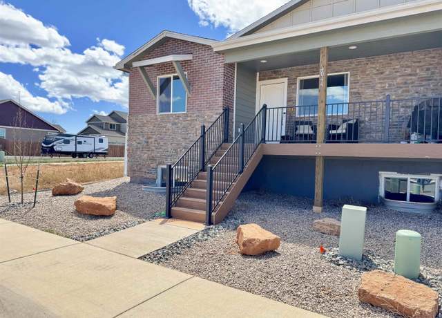 Property at 4044 Cliff St, Laramie, WY 82070, 5 beds, 4 baths