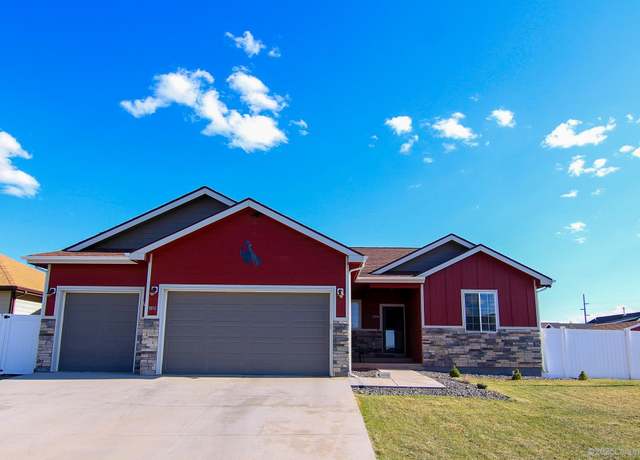 Property at 3810 Little Moon Trl, Laramie, WY 82070, 5 beds, 4 baths