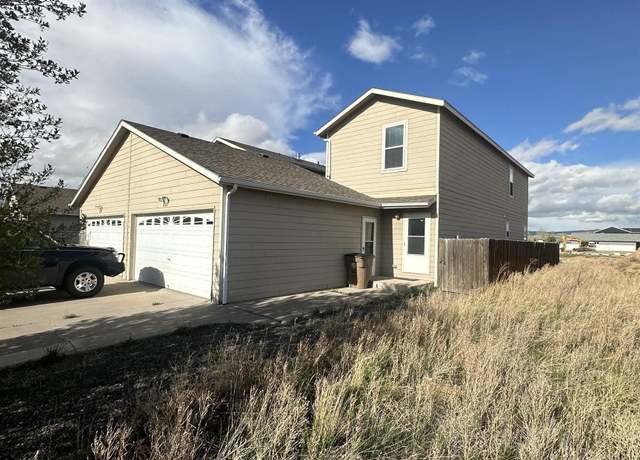 Property at 627 S Colorado Ave, Laramie, WY 82070, 3 beds, 2.5 baths