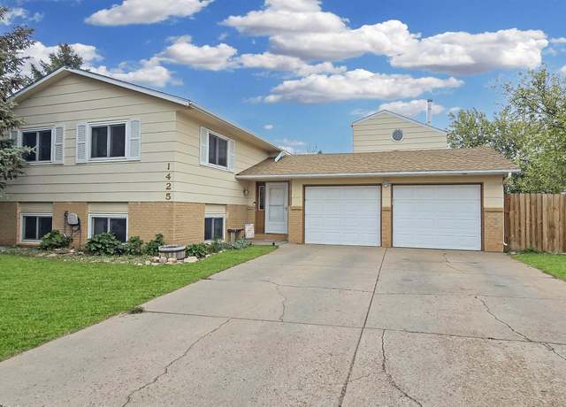 Property at 1425 Beaufort St, Laramie, WY 82072, 4 beds, 2 baths