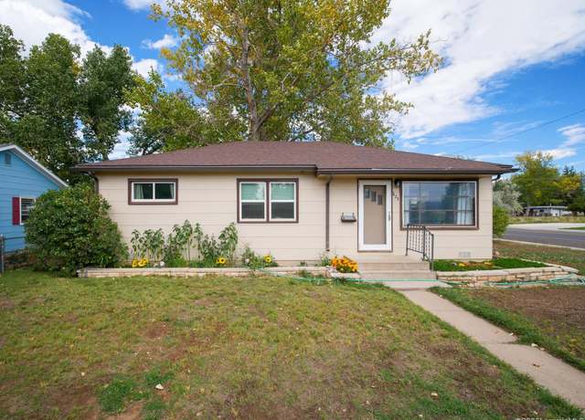 Property at 1425 Fetterman Dr, Laramie, WY 82070, 3 beds, 1 bath