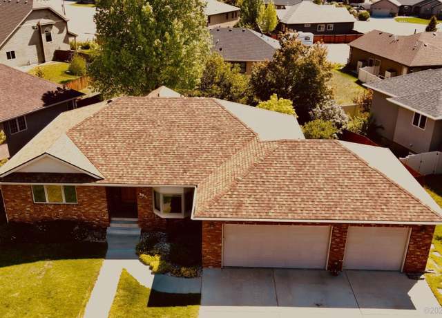 Property at 2011 Nighthawk Dr, Laramie, WY 82072, 3 beds, 2.5 baths