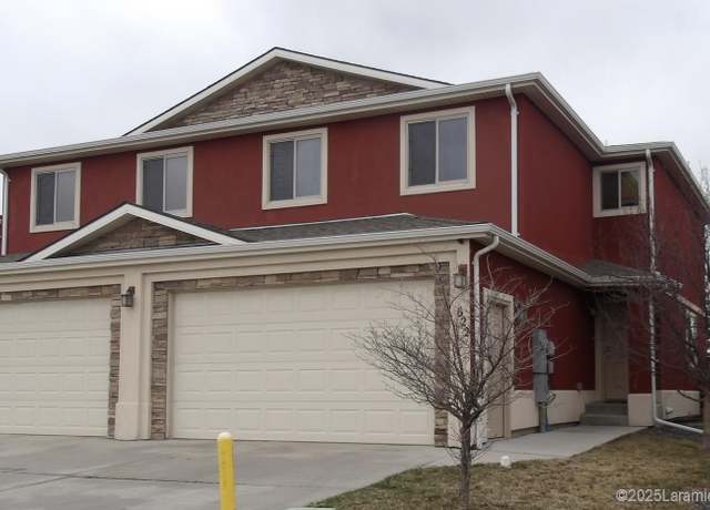 Property at 622 Colorado Ave, Laramie, WY 82070, 4 beds, 3.5 baths