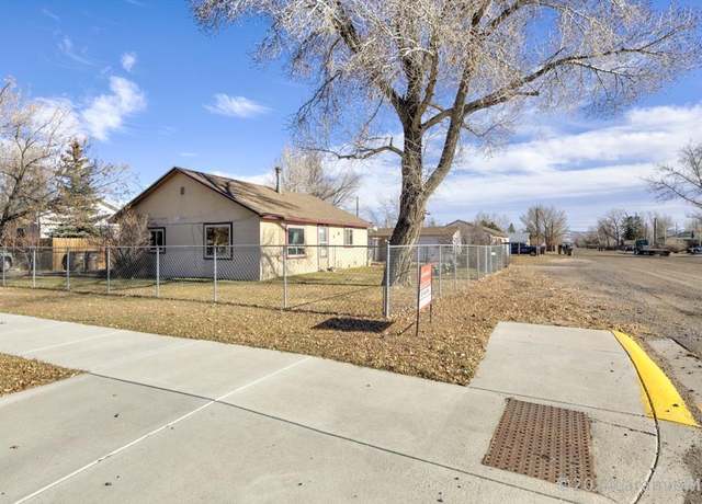 Property at 2073 Monroe St, Laramie, WY 82070, 2 beds, 1.5 baths