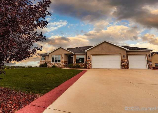 Property at 1772 Eaglecrest Ct, Laramie, WY 82072, 4 beds, 3 baths