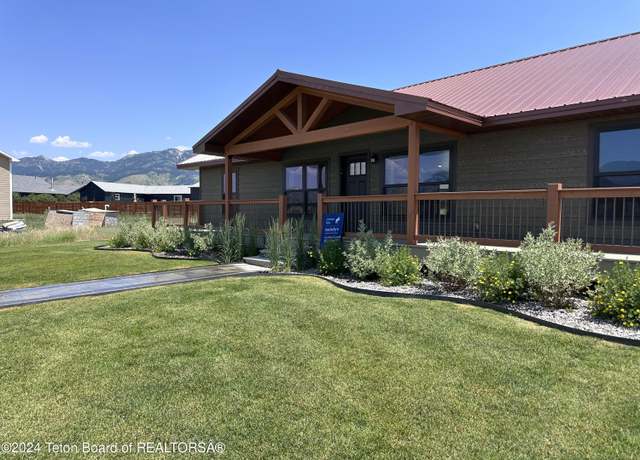 Property at 187 Caribou Peak Loop, Etna, WY 83118, 3 beds, 2 baths
