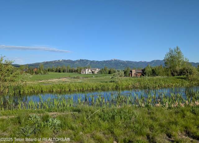 Property at 10 Riparian Dr, Victor, ID 83455