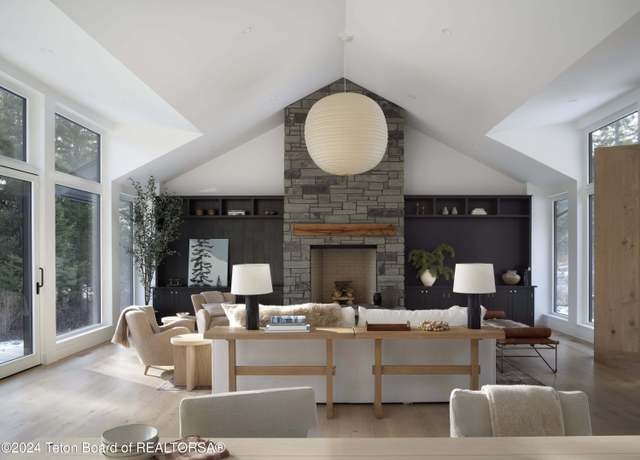 Property at 7750 N Lower Granite Rd, Teton Village, WY 83025, 6 beds, 7.5 baths