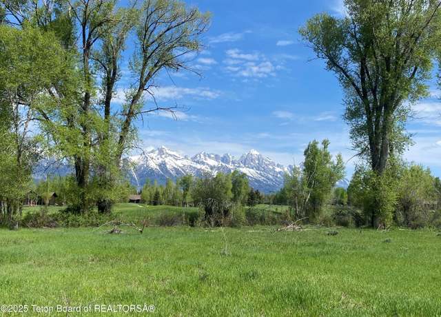 Property at 6045 N Spring Gulch Rd, Jackson, WY 83001