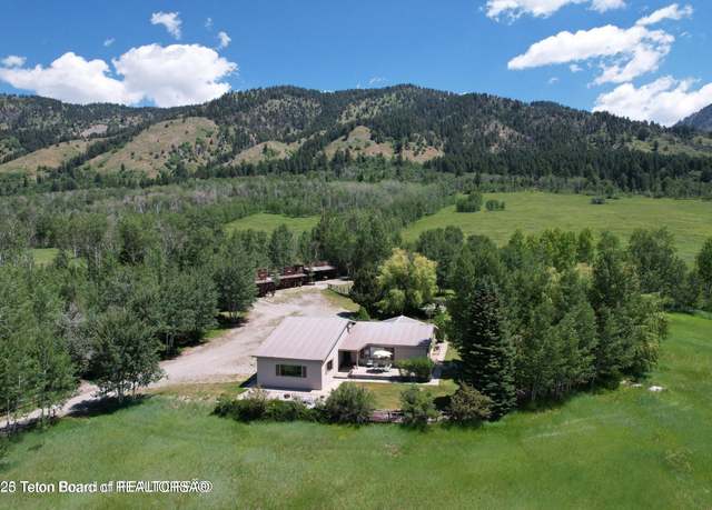 Property at 216 County Road 179s, Thayne, WY 83127, 3 beds, 2 baths