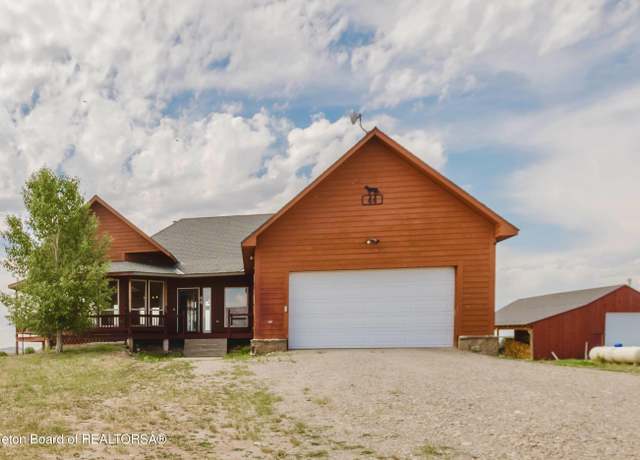 Property at 44 Glacier Rd, Daniel, WY 83115, 2 beds, 3 baths