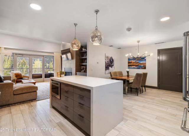 Property at 150 W Simpson Ave #405, Jackson, WY 83011, 1 bed, 1.5 baths