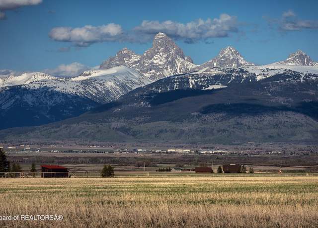 Property at 1347 Horseshoe Ln, Driggs, ID 83422