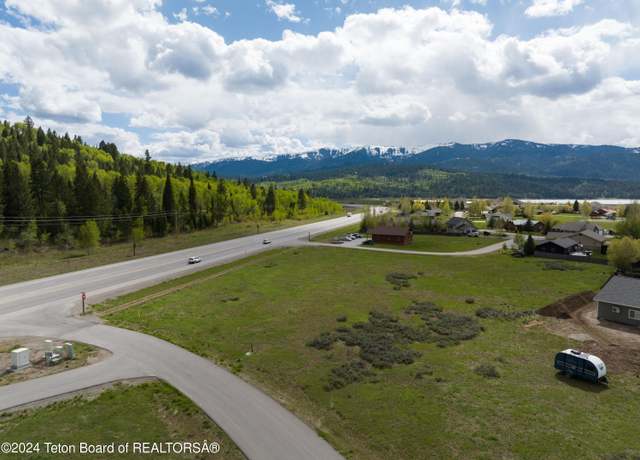 Property at 362 Deer Ln, Alpine, WY 83128