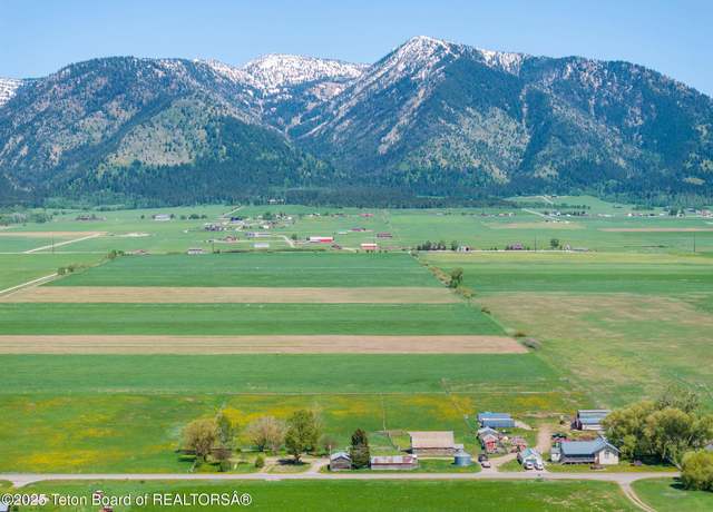 Property at 836 Muddy String Rd, Thayne, WY 83127