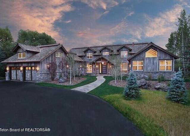 Property at 4370 W Greens Pl, Wilson, WY 83014, 3 beds, 4.5 baths