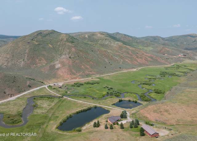 Property at 5977 Crow Rd, Fairview, WY 83119, 2.5 baths