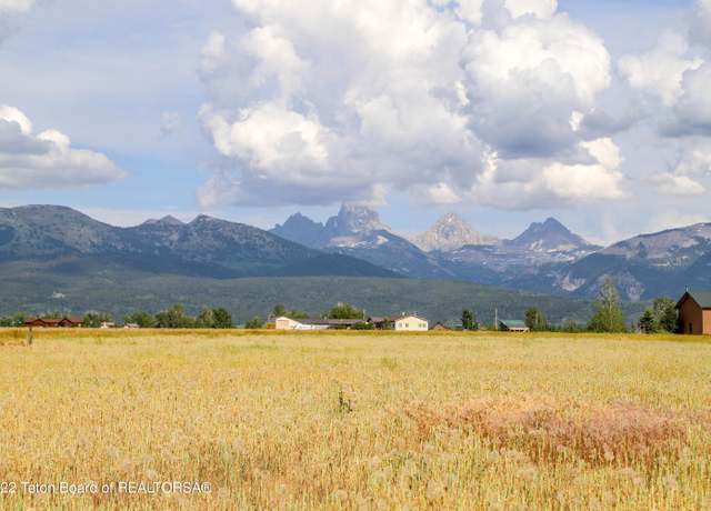 Property at 605 Wild Horse Dr, Tetonia, ID 83452