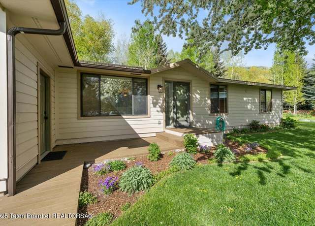 Property at 1160 W Brangus Dr, Jackson, WY 83001, 3 beds, 2 baths