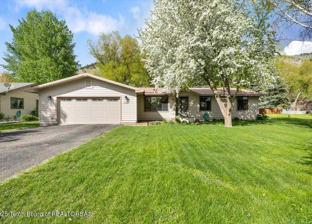 Property at 1160 W Brangus Dr, Jackson, WY 83001, 3 beds, 2 baths