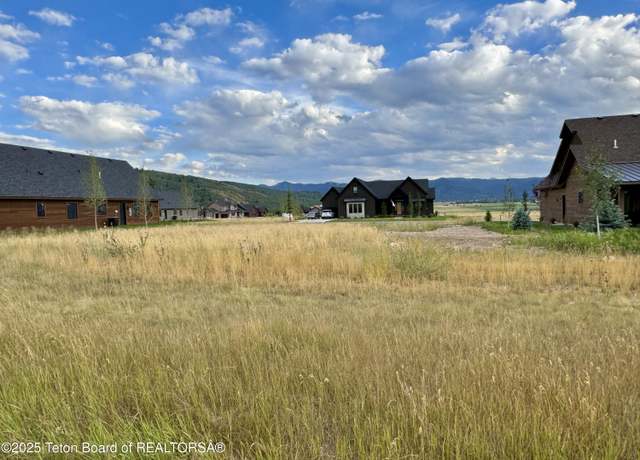 Property at 406 Royal Elk Cir, Victor, ID 83455