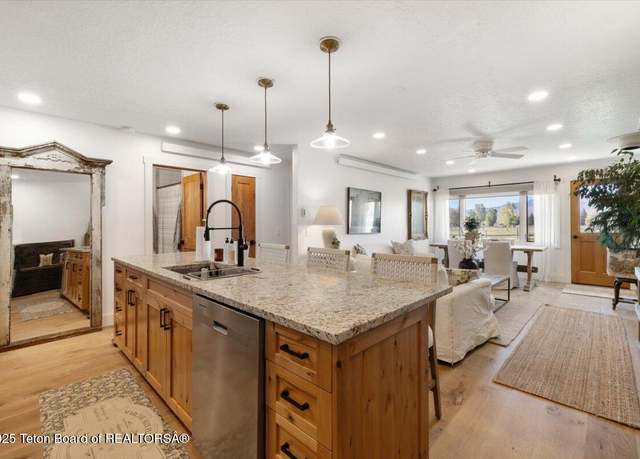 Property at 3455 S Tensleep Dr #19, Jackson, WY 83001, 2 beds, 2 baths