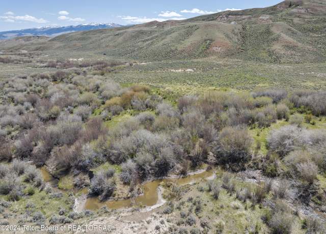 Property at LOT 3 Horse Rd, Dubois, WY 82513