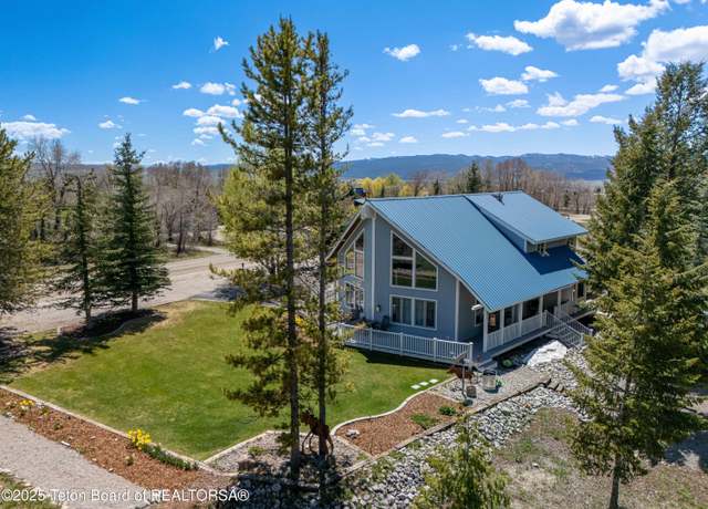Property at 388 Middle Dr, Star Valley Ranch, WY 83127, 4 beds, 3 baths