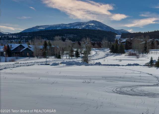 Property at 88 Hastings Dr, Victor, ID 83455