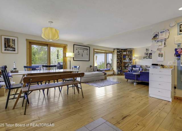 Property at 677 E Simpson Ave, Jackson, WY 83001, 3 beds, 2 baths