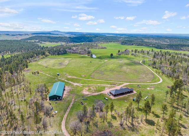 Property at 140 Cow Rd, Sundance, WY 82729, 2 beds, 3.5 baths