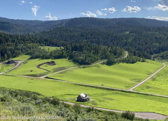Property at 10 Ridge Dr, Freedom, ID 83120
