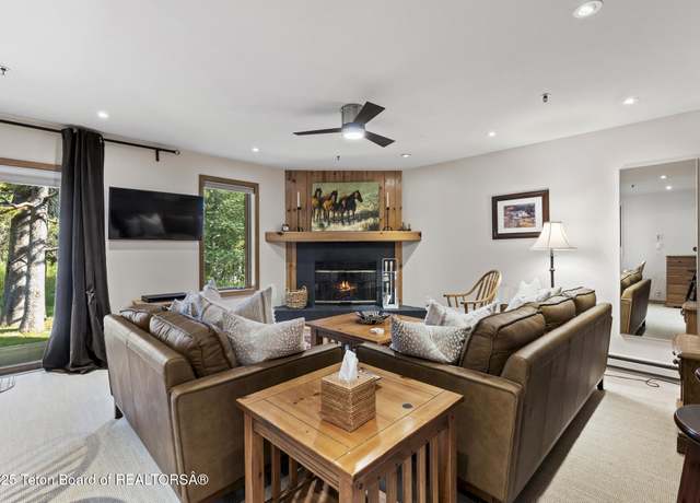 Property at 3944 S Lake Creek Dr Unit 2-3-1, Wilson, WY 83014, 1 bed, 1 bath