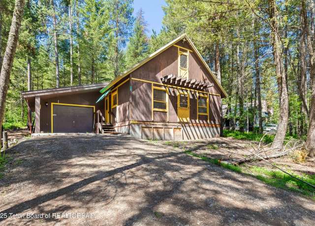 Property at 739 Pinecrest Cir, Alpine, WY 83128, 4 beds, 2 baths