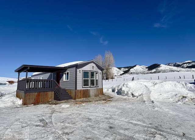 Property at 10 Chaparro Ln, Grover, WY 83122, 2 beds, 1 bath