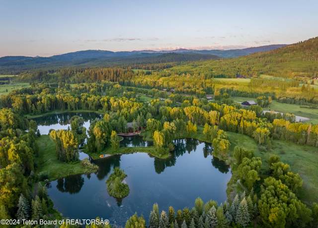 Property at 1700 S Fall Rd, Wilson, WY 83014, 14 beds, 7 baths